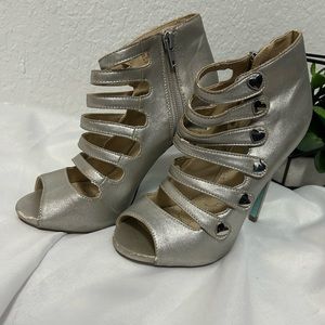BETSEY JOHNSON gladiator stilletos size 6.5